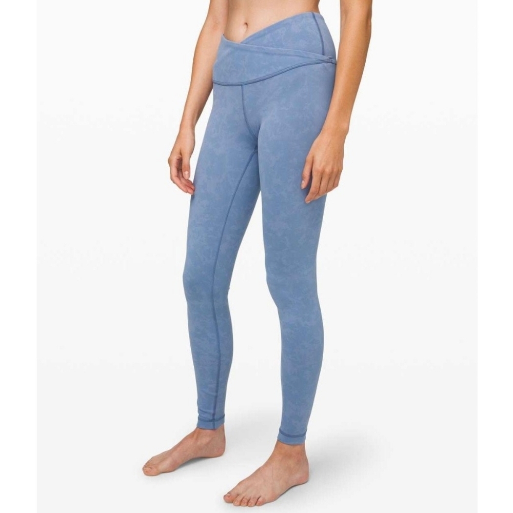 Lululemon High-Waist Blue Sculpting Leggings, Size 8